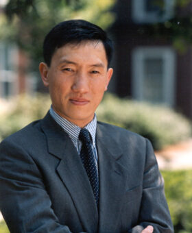 Dr. Yasheng Huang